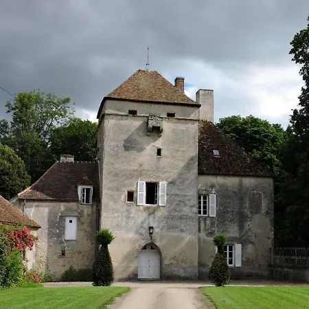 Maison De Charme A La Campagne Avec Jardin Privatif, Confort Moderne Et Accueil Chevaux - Fr-1-489-64 Holiday home Treteau